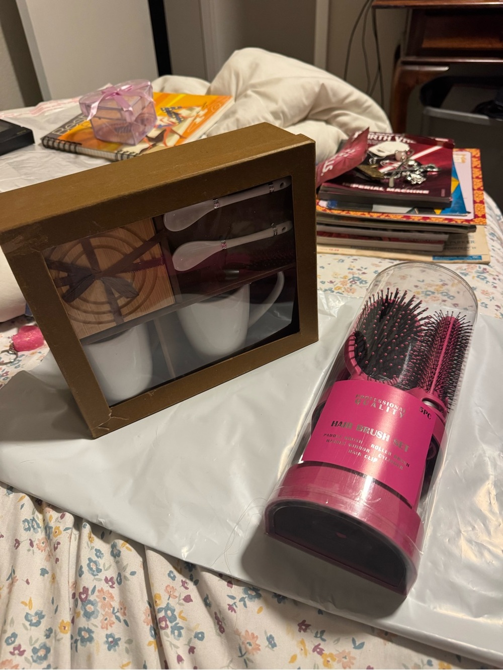 Coffee Set & Hair Brush Combo
